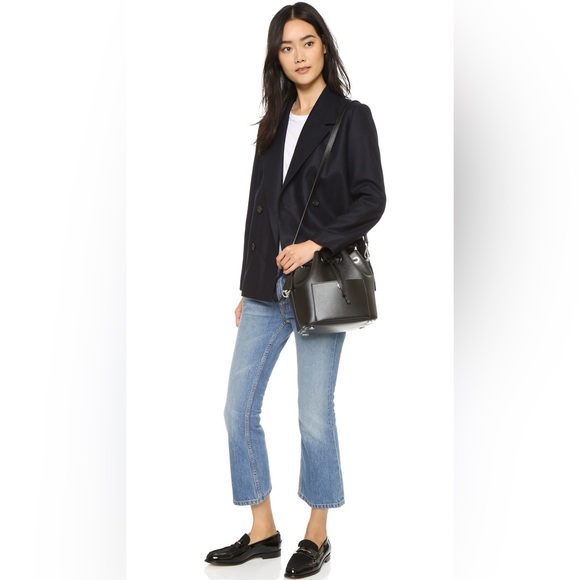 Michael Kors Greenwich Medium Bucket Bag Bicolor/Black & White (Gold Hardware) - Picture 8 of 15